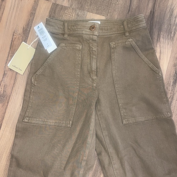 Aritzia Modern Utility Cargo Pant - Picture 7 of 10